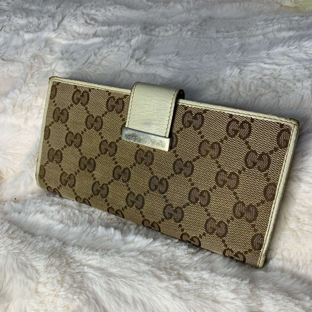 Authentic Gucci Monogram Long Wallet